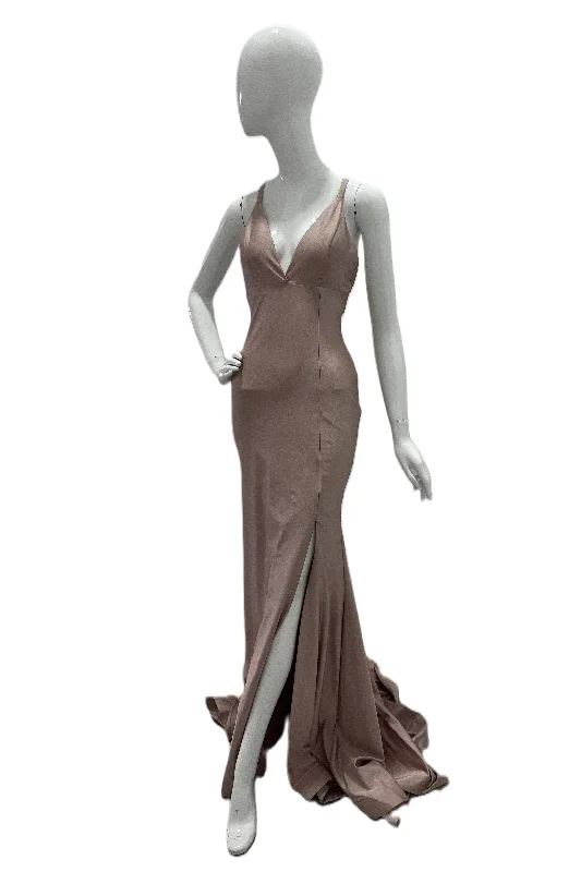 V Neck Spaghetti with Thin Criss Cross High Back Gown Wedding guest unclassified dresses