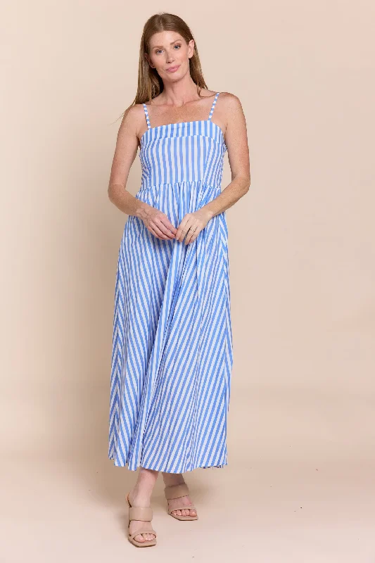 CARINA Casual unclassified dresses