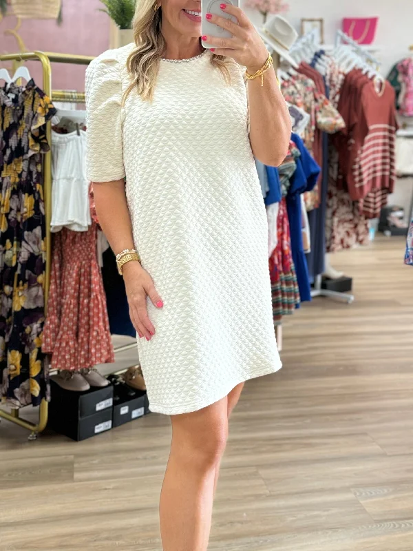 Cream Textured Dress Backless unclassified dresses