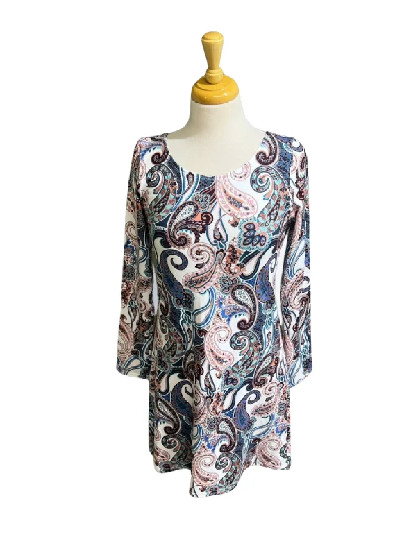 Pretty in Paisley Dress Wrap unclassified dresses